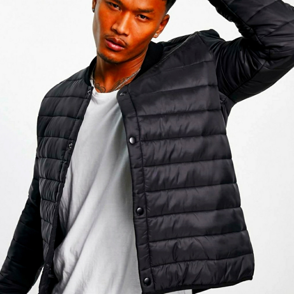 Black puffer sport jacket size S men's